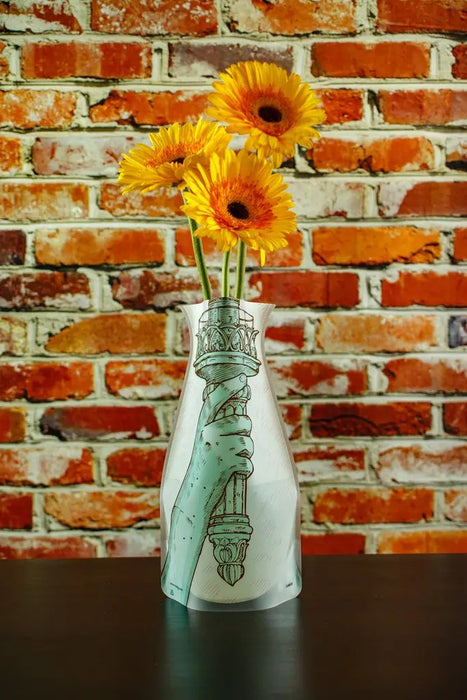 Lady Liberty Expandable Vase
