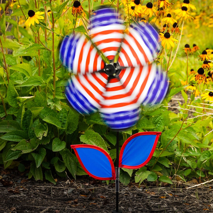 12" Patriotic Flower w/ Leaves Spinner