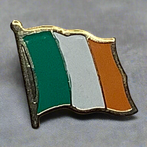 Ireland Waving Flag Lapel Pin 2025