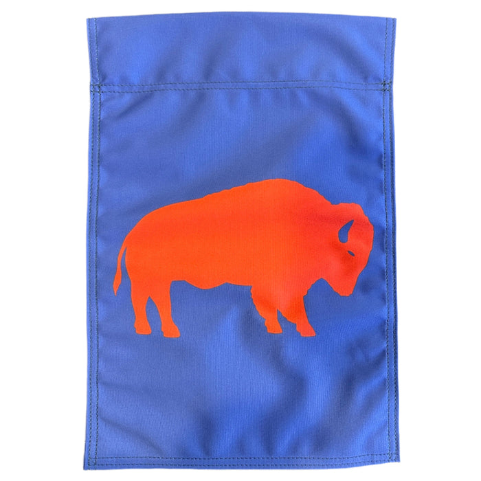 Blue garden flag with an red buffalo in the center of the flag