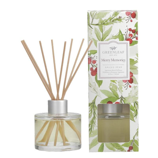 Merry Memories - Spiced Pear Signature Reed Diffuser