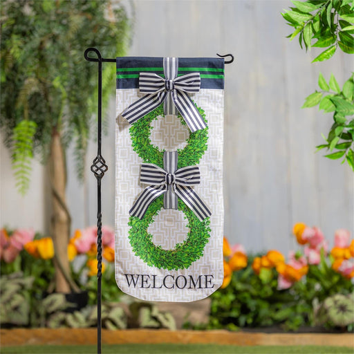 Boxwood Wreaths Long XL Garden Flag