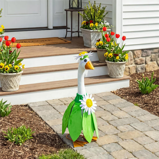 Giddy the Goose Outfit - Daisy
