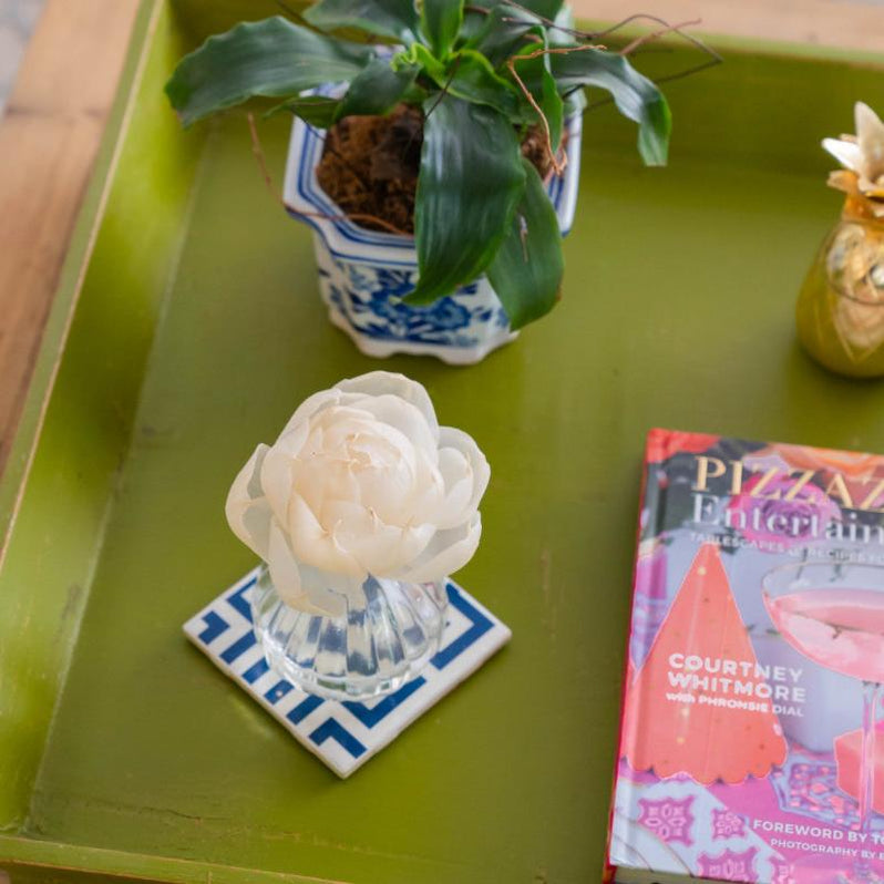 Silver Spruce Evergreen Woods Flower Diffuser — Ace Flag & Gift Shop