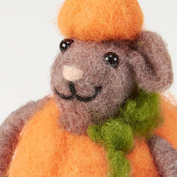Pumpkin Mouse Critter Ornament