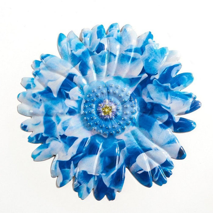 medium sized blue flower wall decor